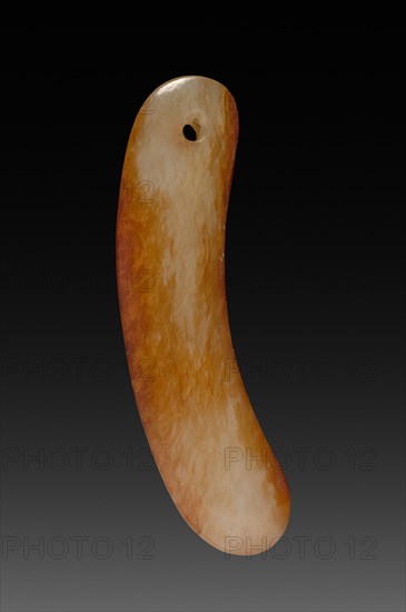 Bean-Shaped Bead, 206 BC - AD 220. China, Han dynasty (202 BC-AD 220). Jade; overall: 6.9 cm (2 11/16 in.).