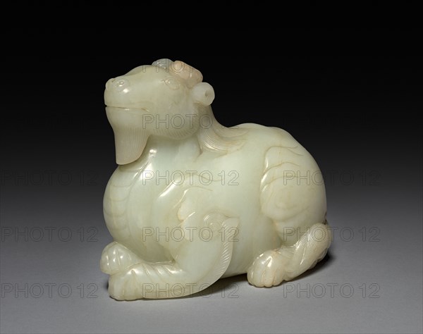 Fantastic Animal, 1700s-1800s. China, Qing dynasty (1644-1911). Jade; overall: 12.2 cm (4 13/16 in.).