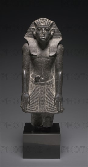 Statue of Amenemhat III, c. 1859-1814 BC. Egypt, Middle Kingdom ...