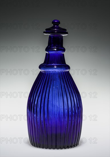 Bottle, 1825-1850. America, Massachusetts, possibly Sandwich, 19th century. Glass; overall: 15.9 x 7 cm (6 1/4 x 2 3/4 in.).