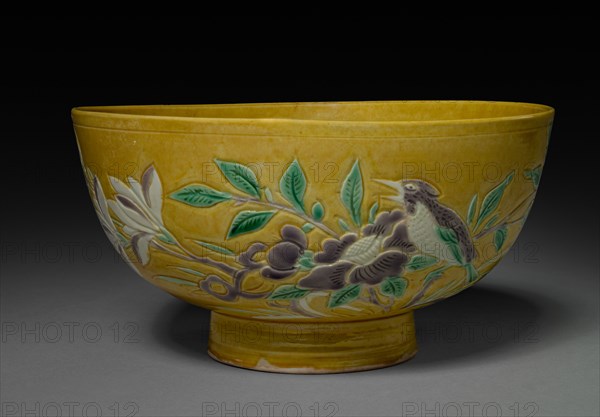 Bowl with Birds and Flowers, 1644-1661. China, Jiangxi province, Jingdezhen kilns, Qing dynasty (1644-1912), "Transitional Period," Shunzi period (1644-1661). Porcelain with incised and sancai (3-color) enamel decoration; diameter: 17.5 cm (6 7/8 in.); overall: 9.2 cm (3 5/8 in.).