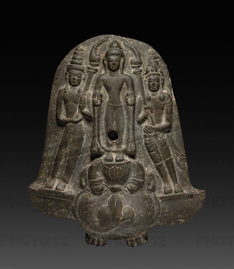 Bracket with Buddha and a Pair of Acolytes, 700s-800s. Thailand, Mon-Dvaravati style, probably from Nagara Pathama, 8th-9th Century. Gray schist; overall: 43.5 cm (17 1/8 in.).