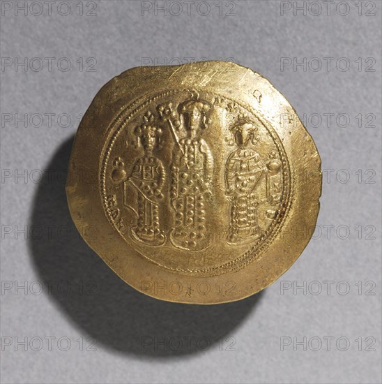 Nomisma with Eudocia and Romanus IV Diogenes (reverse), 1068-1071. Byzantium, 11th century. Gold; diameter: 2.7 cm (1 1/16 in.).