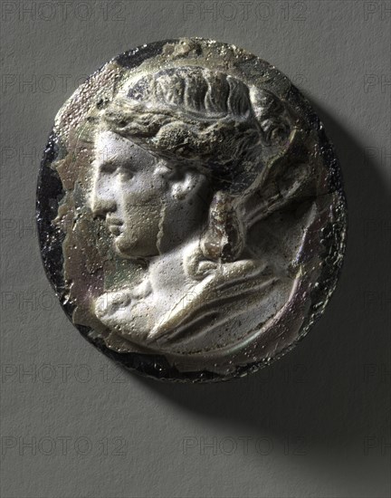 Cameo:  Head of Artemis, 100-200. Italy, Roman, 2nd Century. Glass; overall: 3.7 x 3.3 cm (1 7/16 x 1 5/16 in.).