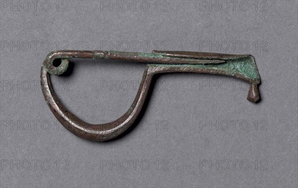 Fibula, 900-700 BC. Italy. Bronze; overall: 5.2 cm (2 1/16 in.).