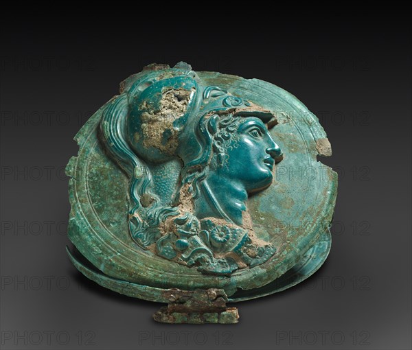 Mirror Box with Head of Athena, 400-375 BC. Greece, early 4th Century BC. Bronze, partially gilt; diameter: 11.3 cm (4 7/16 in.).