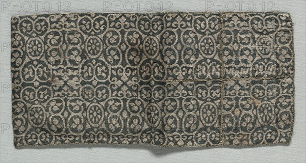 Reliquary (?) Bag, 1200s. Italy or Spain, 13th century. Compound twill weave, silk; overall: 11.5 x 10.5 cm (4 1/2 x 4 1/8 in.)