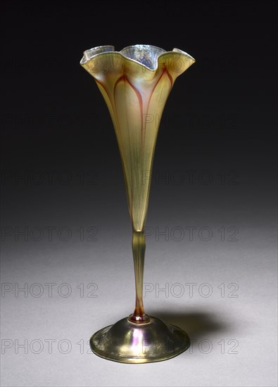 Goblet-Shaped Stemmed Vase, c. 1895. Tiffany and Company (American), Louis Comfort Tiffany (American, 1848-1933). Favrile glass; overall: 33 cm (13 in.).