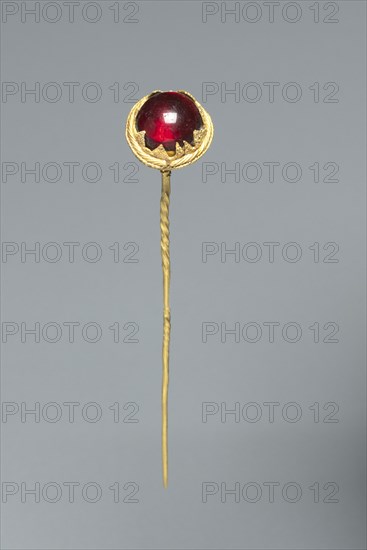 Straight Pin, c. 500 BC. Italy, Etruscan, late 6th Century BC. Gold and glass; overall: 6.4 cm (2 1/2 in.).