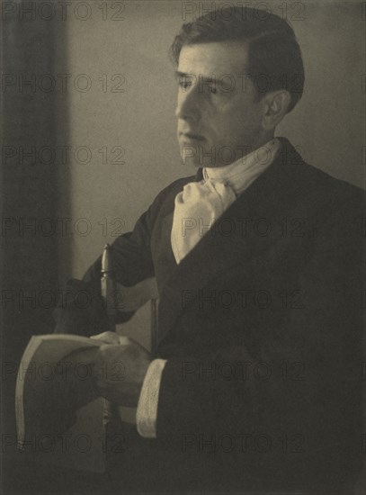 Portrait of Clarence H. White (1871-1925), c. 1898. Ema Spencer (American, 1857-1941). Platinum print with graphite; image: 20.2 x 14.9 cm (7 15/16 x 5 7/8 in.); matted: 45.7 x 35.6 cm (18 x 14 in.)