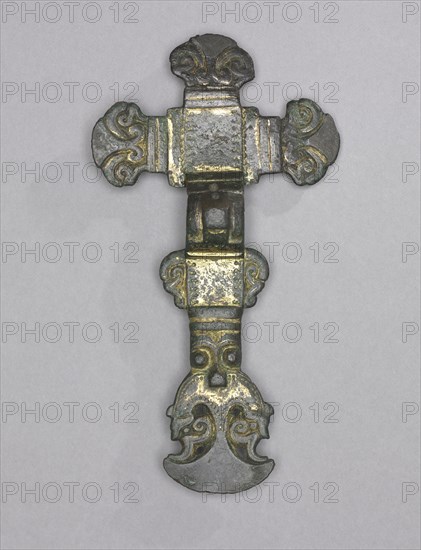 Fibula, 500s. Anglo-Saxon, Migration period, 6th century. Gilt bronze; overall: 14 x 7.7 cm (5 1/2 x 3 1/16 in.)