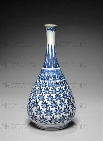 Bottle: Arita Ware, Imari Type, early 1600s. Japan, 17th century. Porcelain painted in underglaze blue; overall: 29.9 cm (11 3/4 in.).