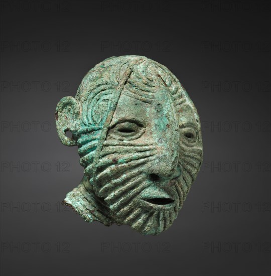 Male Head, c. 1st millenium BC. South East Asia, Thailand, Ban Chiang, Neolithic period. Bronze; overall: 8.7 x 7 x 8.1 cm (3 7/16 x 2 3/4 x 3 3/16 in.)