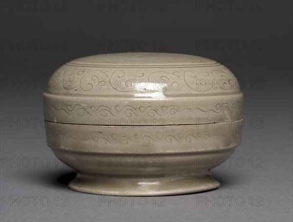 Covered Box with Double-Parrot Design, 960-1127. China, Zhejiang province, Northern Song dynasty (960-1127). Glazed stoneware with incised decoration, Yue ware;