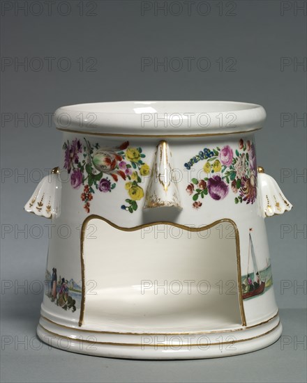 Food Warmer (Veilleuse), c. 1758-1760. Nymphenburg Porcelain Factory (German, founded 1747), probably by Georg Christoph Lindemann (German). Porcelain; overall: 23 x 18.2 x 19.6 cm (9 1/16 x 7 3/16 x 7 11/16 in.).