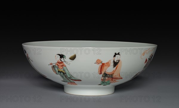 Bowl with Eight Immortals, 1662-1722. China, Jiangxi province, Jingdezhen kilns, Qing dynasty (1644-1912), Kangxi reign (1661-1722). Porcelain with famille verte overglaze enamel decoration; diameter: 22.5 cm (8 7/8 in.).