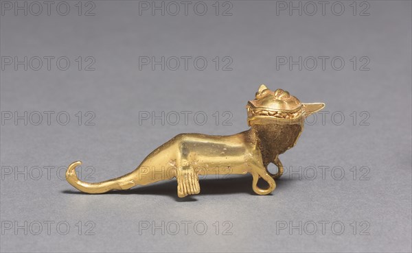 Jaguar Pendant, 800-1500. Panama, Veraguas style. Cast gold; overall: 7.7 x 2.6 x 3.1 cm (3 1/16 x 1 x 1 1/4 in.).