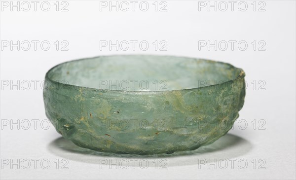 Bowl (Maigelein), 1400s. Germany, 15th century. Green glass; diameter: 9.9 cm (3 7/8 in.).