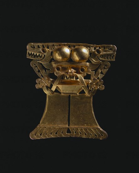 Animal-Headed Figure Pendant, c. 1000-1550. Panama, Veraguas or Parita style, c. 1000-1550. Cast gold; overall: 10.5 x 9.8 x 2 cm (4 1/8 x 3 7/8 x 13/16 in.)