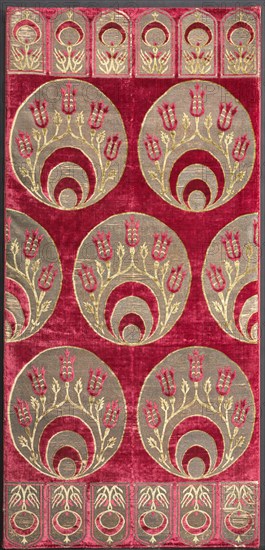 Brocaded velvet cushion cover with crescents, 1525-1575. Turkey, Istanbul or Bursa. Velvet, brocaded: silk, gilt- and silver-metal thread, and cotton; overall: 138.4 x 65.4 cm (54 1/2 x 25 3/4 in.); mounted: 134.6 x 63.5 cm (53 x 25 in.)