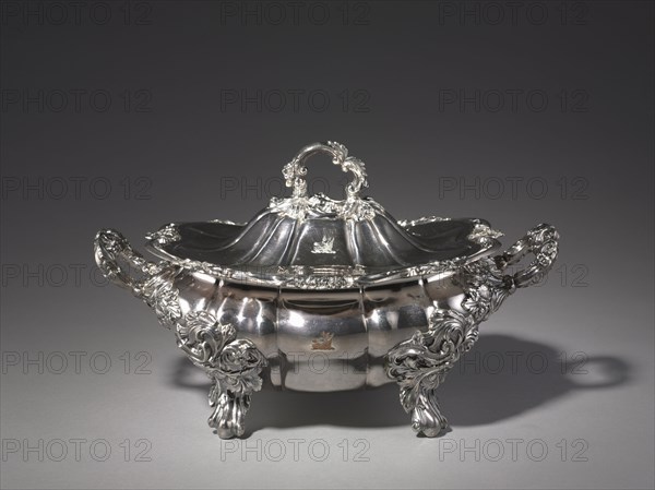 Tureen, c. 1830-1850. England, Sheffield, 19th century. Silver-plated; overall: 25.9 x 107 x 40.5 cm (10 3/16 x 42 1/8 x 15 15/16 in.).