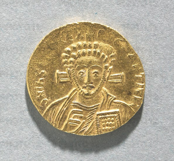 Solidus of Justinian II, 705. Byzantium, Constantinople, 8th century. Gold; diameter: 2 cm (13/16 in.).