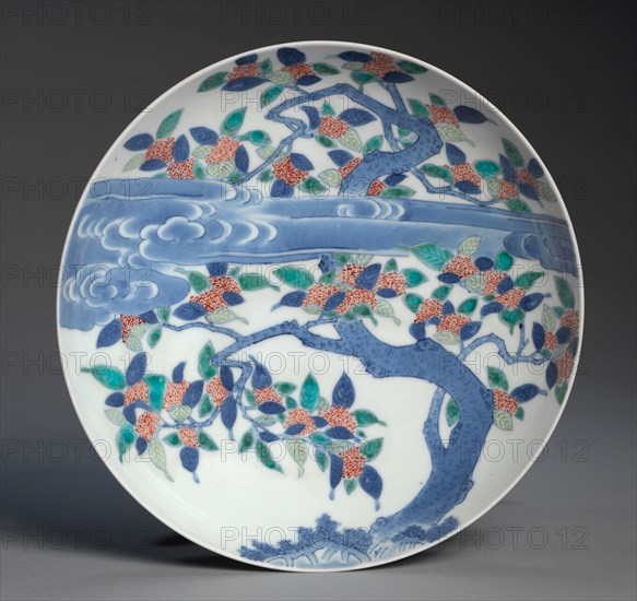 Dish with Sweet Osmanthus and Cloud, c. 1688-1716. Japan, Edo period (1615–1868), Genroku/Shotoku eras (1688-1716). Porcelain with underglaze blue and overglaze color enamel (Hizen ware); diameter: 20 cm (7 7/8 in.).
