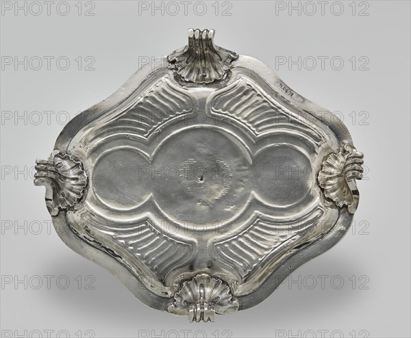 Tray; François-Thomas Germain, French, 1726 - 1791, Paris, France; 1750–1756; Silver; 3.6 × 22.2 × 20.2 cm, 578.08 g