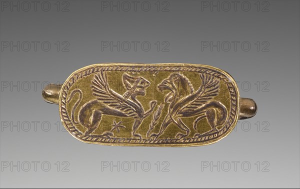 Winged Lion and Sphinx; Etruria; 550 - 500 B.C; Hoop: gold-plated silver; bezel: gold; 1.9 × 0.9 cm, 3,4 × 3,8 in