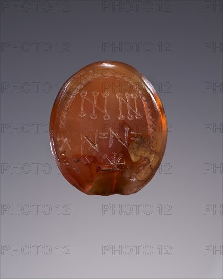 Engraved Gem, Roman Empire; 2nd - 4th century; Carnelian; 2.3 x 1.9 cm, 7,8 x 3,4 in