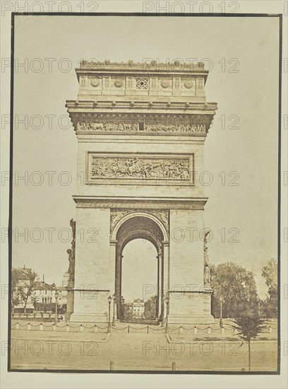 Arc de Triomphe de l'Étoile; Hippolyte Bayard, French, 1801 - 1887, Paris, France; about 1847; Salted paper print from a