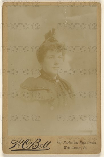 woman, in vignette-style; William C. Bell, American, 1866 - 1944, 1890s; Gelatin silver print