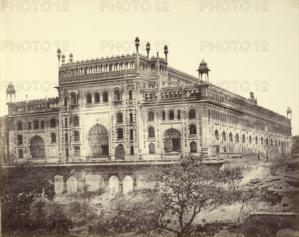 Exterior of Asaf-ud-Daula's Imambara, or Tomb; Felice Beato, 1832 - 1909, Henry Hering, 1814