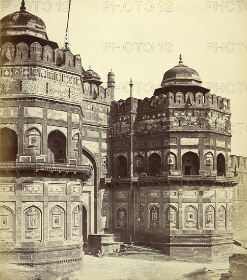 Dehli Gate of the Agra Fort; Felice Beato, 1832 - 1909, Henry Hering, 1814 - 1893, India
