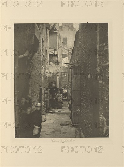 Close No. 37 High Street; Thomas Annan, Scottish,1829 - 1887, Glasgow, Scotland; negative 1868; print 1900; Photogravure