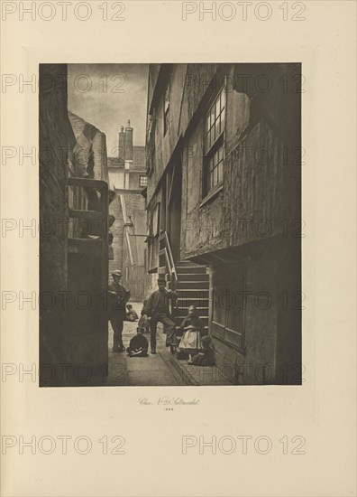 Close No. 28 Saltmarket; Thomas Annan, Scottish,1829 - 1887, Glasgow, Scotland; negative 1868, print 1900; Photogravure