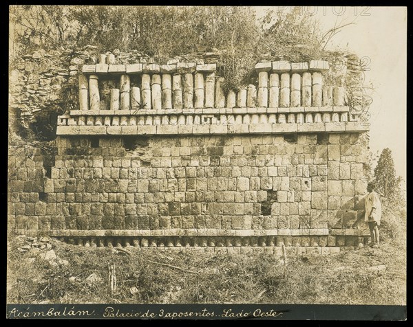 Palacio de 3 aposentos, lado oeste, Acámbalám, Palacio de 3 aposentos, lado oeste, Views of Aztec, Maya, and Zapotec ruins