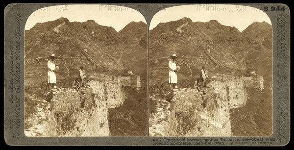 Great Wall crossing mountians, Shan-hai-kwan, China's old barrier against Tartar hordes, Great Wall crossing mountians, Shan-hai