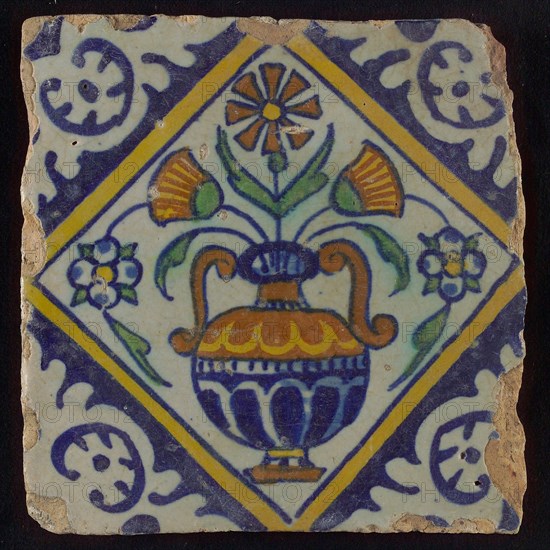 Flower tile, flowerpot in square, corner pattern palmet, wall tile tile sculpture ceramic earthenware glaze, baked 2x glazed