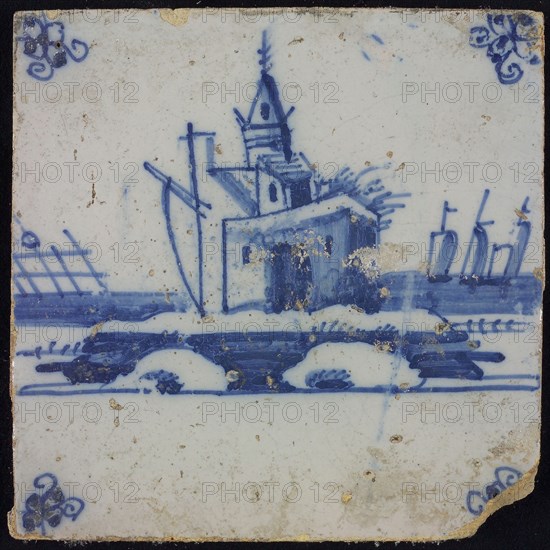 Scene tile, blue with landscape with fortress with tower, corner pattern spider, wall tile tile sculpture ceramic earthenware