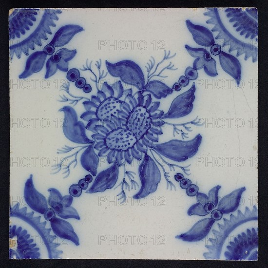 Ornament tile, flowers, around leaf work, corner motif quarter rosette, wall tile tile sculpture ceramic earthenware glaze