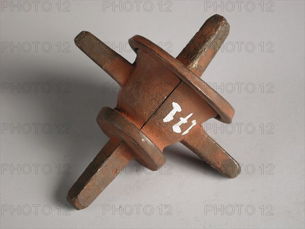 Four-piece bronze mold for bell-shaped bowl, mold casting tool tools equipment base metal bronze, cast turned Four-piece bronze