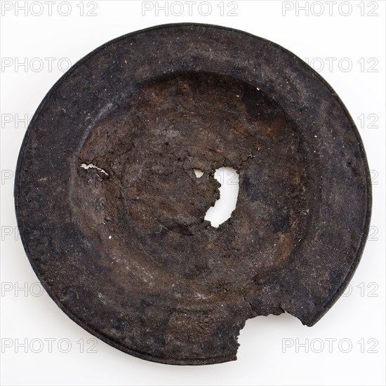 Tin plate, small size, marked, plate crockery holder soil find tin metal, cast Small pewter plate Flat mirror in the middle