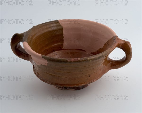 Earthenware pap bowl, fully glazed, two bandors, on stand, porcelain crockery holder earth discovery ceramics earthenware glaze