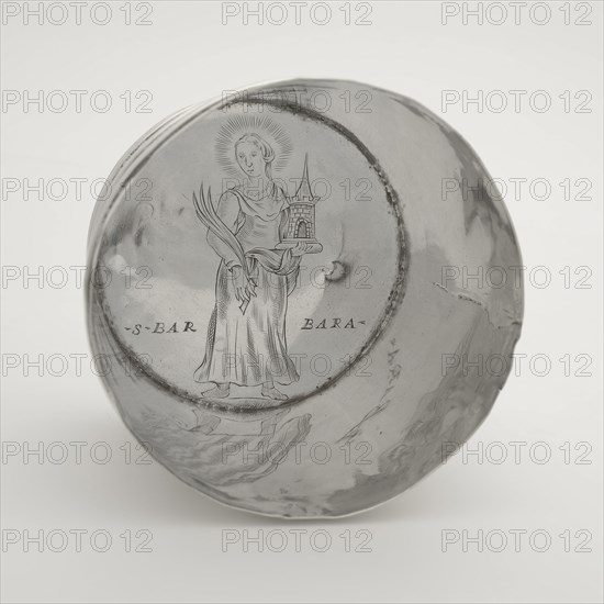 Silver pottery jar or masonry bucket with image H. Barbara, tub bowl model, hammered drawn engraved Round layer and slightly