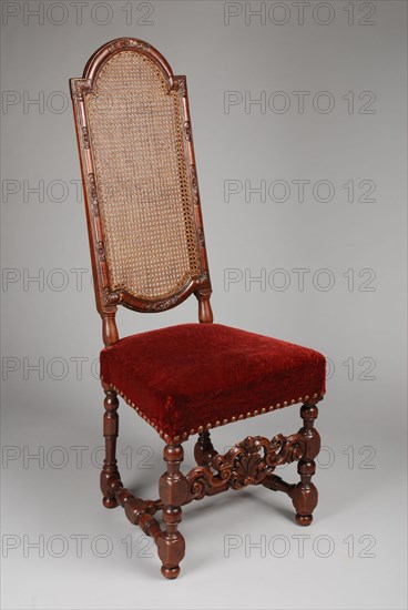 Walnut Régence chair, chair furniture interior design wood walnut velvet rattan, High braided backrest and red velvet seat