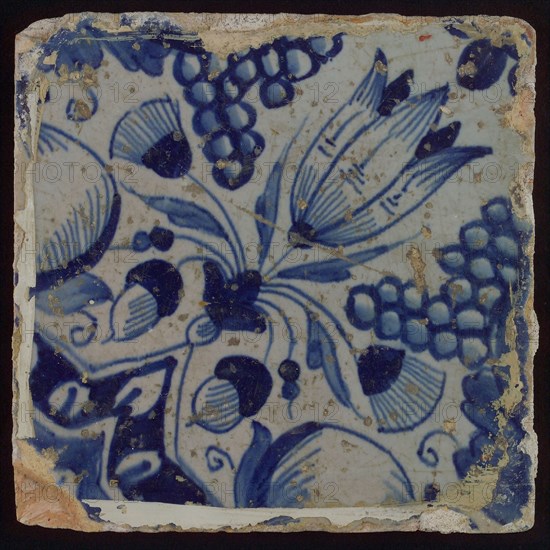 Ornament tile, star tulip with half bunch of grapes and half orange apple, corner pattern quartz and quarter rosette, wall tile