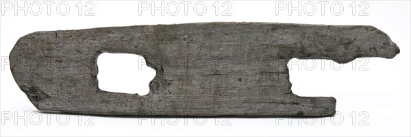Oak construction fragment, with rounded ends and with two rectangular holes, building component soil found oak wood, w 5.0 cut