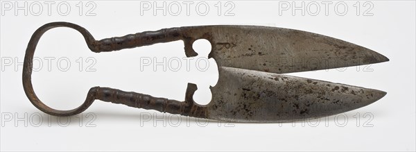 Pinch cutter with two sharp blades, pinch cutter scissor cutting tool soil finds iron metal, Iron scissors. Pinch cutter