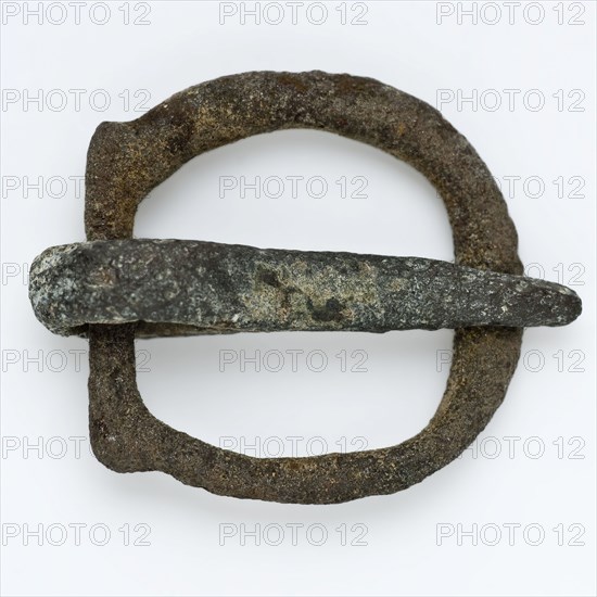 Small brass buckle, possibly of horse harness, buckle fastener component soil find copper metal, cast Copper buckle Small size